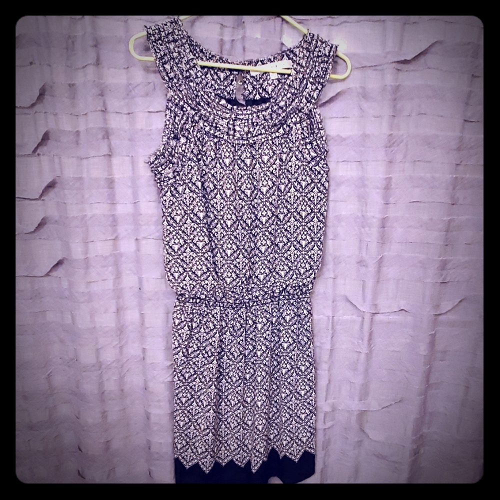 Max Studio Sleeveless Black & Cream Dress